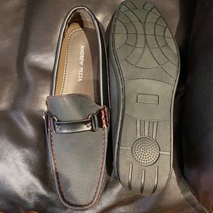 Men slip on shoes black